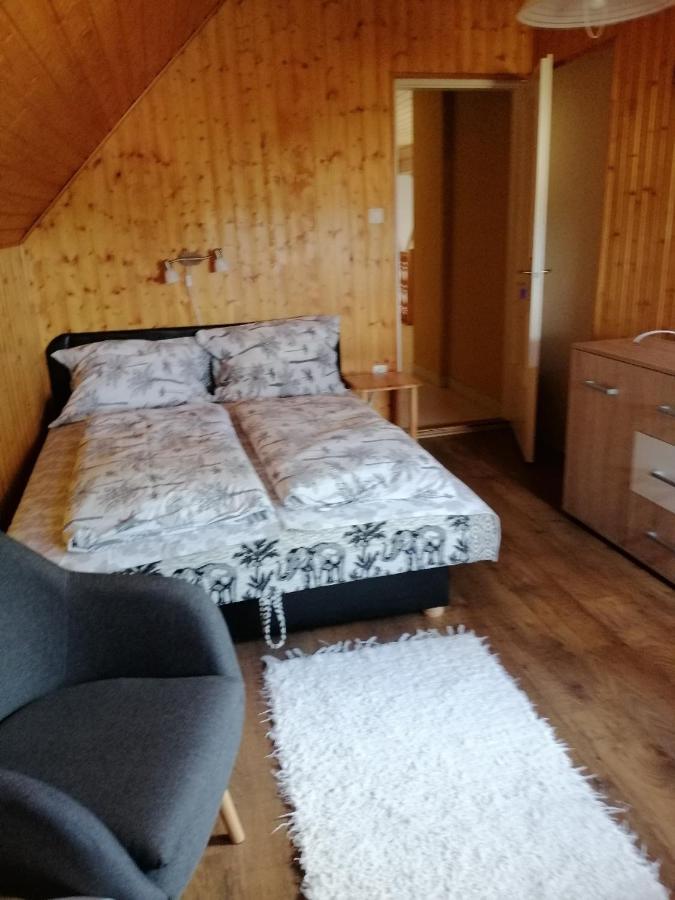 Goldenvendégház Balatonszabadi Fürdőtelep Eksteriør billede