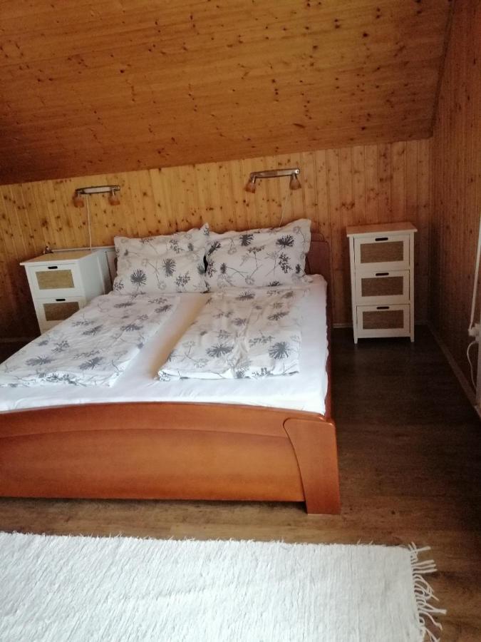 Goldenvendégház Balatonszabadi Fürdőtelep Eksteriør billede